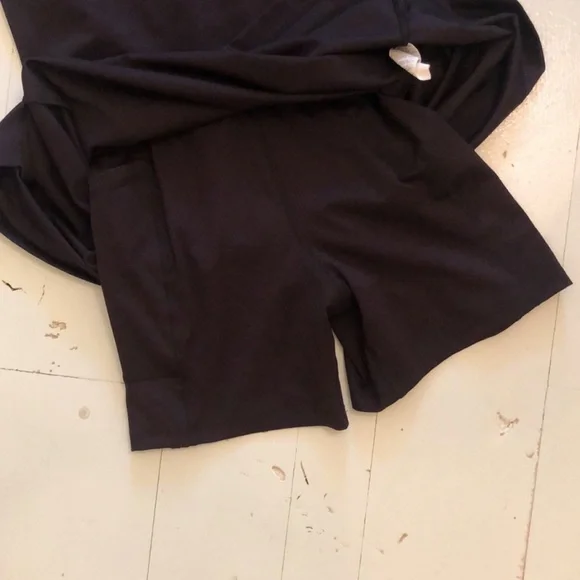 Old Navy Powersoft Exercise Dress - Picture 5 of 6